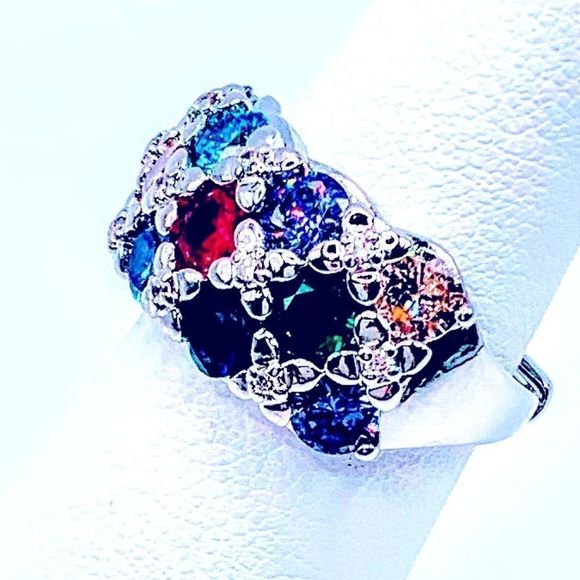 NEW! COLORFUL RAINBOW 🌈 FLORAL AUSTRIAN CRYSTAL S925 ADJUSTABLE RING! - Picture 5 of 13